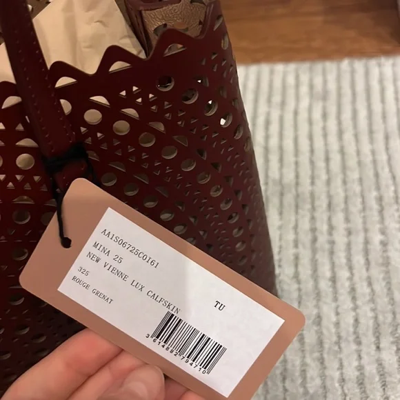 NWT Alaia Mina 25 bag - Picture 2 of 8